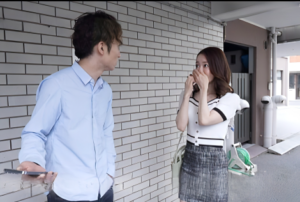 【お隣の人妻】”奥さんなんでここにいるんです...？まさか…”いつも偉そうに見下す主婦が出会い系の待ち合わせで現れて…