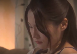 【兄の嫁】”オナニーだけじゃ…全然物足りないわ…”兄が相手をせず奥さんが満たされてないと知った義弟が慰めようとしたら