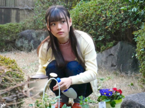 【部下の嫁】”可愛い部下に俺の優秀な種をプレゼントだｗ”ガーデニングが趣味の若妻に夫の先輩オヤジが襲い掛かり…