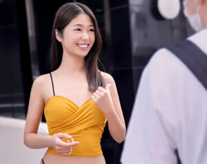 【凄テク美女】”任せてください！ホントに空っぽにしちゃいますよ…？♡”10年間で培ったテクニックで男共を絞りまくる！