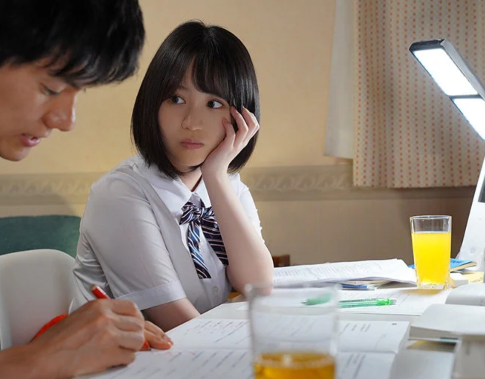 【ショートヘアＪＫ】”先生かっこいいなぁ…♡”イケメンカテキョと年頃の女子高生…うっかり2人にしてしまい堕ちてた彼女