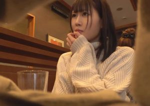 【デカパイ清楚】”こりゃ上玉だわ…犯しちまうか！”大人しいJD美女を強引にベットに押し倒し眠姦で中出しレイプ！