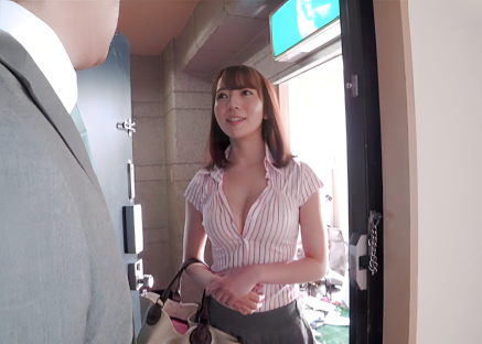 【お手伝いさん】”なんでも申し付けてくださいね…♡”妻がいない間呼んだ家事代行の美女が家事から性処理までやってくれて