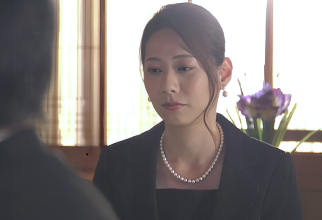 【純潔未亡人】”あなた…どうか許して…”亡くなった経営者の夫の親族が財産を奪うために奥さんを犯し快楽に堕ちていく熟女